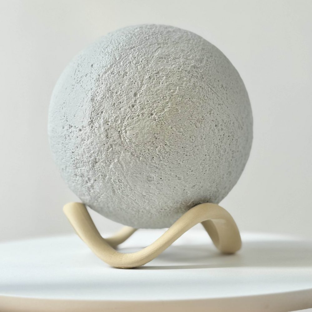 Lampka Luna Ash Organic Wood